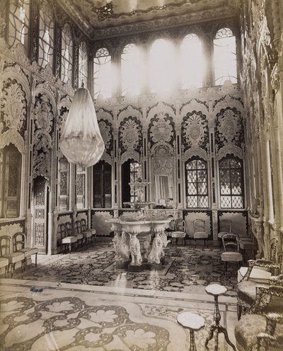 Wnętrze domu w Damaszku autorstwa Félix Bonfils