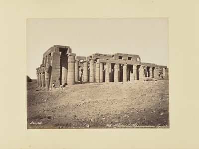 Teby. Ramesseum (Egipt) autorstwa Félix Bonfils