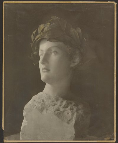 Młoda Angielka autorstwa Fernand Khnopff