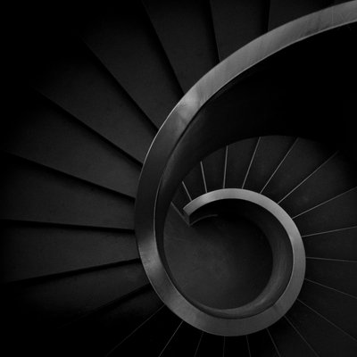 Eleganckie schody spiralne autorstwa Fernando Correia da Silva