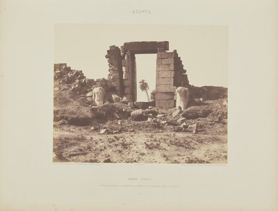 Karnak (Teby). Pierwszy Pylon - Ruiny Bramy i Kolosów, widziane z punktu E autorstwa Félix Teynard