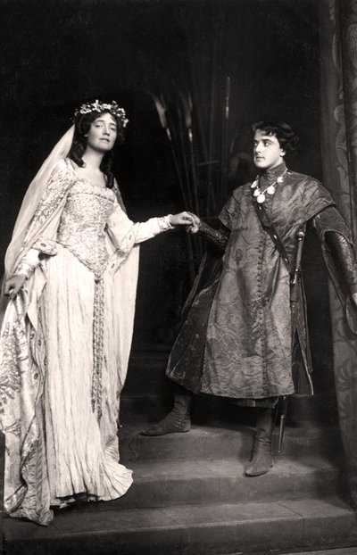 Dorothea Baird 1875-1933 i Harcourt Williams 1880-1957 w Paola i Francesca, 1907. autorstwa Foulsham and Banfield