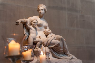 Latona z Apollem i Artemidą (marmur) autorstwa Francesco Pozzi