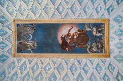 Komora Słońca i Księżyca (Camera del Sole e della Luna): rydwany Słońca i Księżyca prowadzone przez Dianę i Apolla autorstwa Francesco Primaticcio
