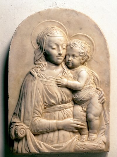 Dziewica z Dzieciątkiem. Marmurowy płaskorzeźba autorstwa Francesco di Simone da Fiesole Ferrucci