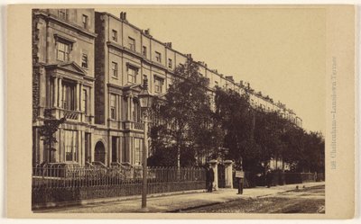 Cheltenham - Lansdown Terrace autorstwa Francis Bedford