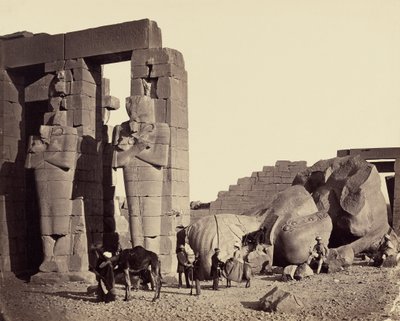 Upadły kolos z Ramesseum w Tebach autorstwa Francis Frith