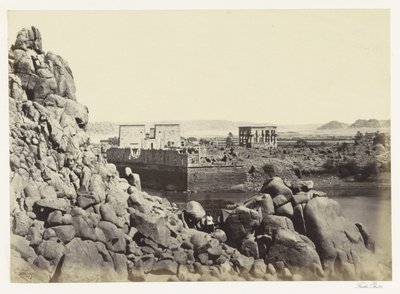 Widok na południową stronę wyspy Philae South End of the Island of Philae (tytuł na obiekcie) autorstwa Francis Frith