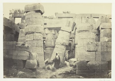 Filary w Wielkiej Sali, Karnac, 1857. autorstwa Francis Frith