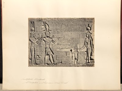 Rzeźby, Denderah, "Kleopatra i jej syn, Nero Casar" autorstwa Francis Frith
