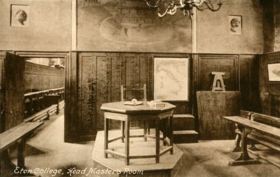 „Eton College, pokój dyrektora”, koniec XIX-początek XX wieku autorstwa Francis Frith and Co.