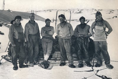 porucznik. Campbells Party po powrocie na Cape Evans, 7 listopada 1912, 1913 autorstwa Frank Debenham
