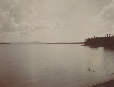 Jezioro Yellowstone, lata osiemdziesiąte XIX wieku (zdjęcie) autorstwa Frank Jay Haynes