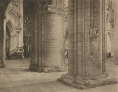 Praca z kamerą: Katedra w Ely: Across Nave and Octagon, 1903. autorstwa Frederick Henry Evans
