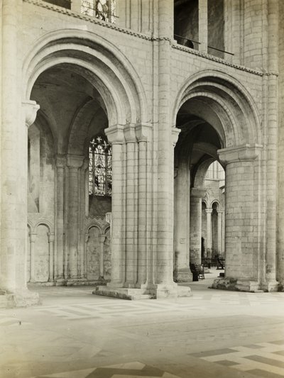 Katedra w Ely: Łuki nawy autorstwa Frederick H. Evans