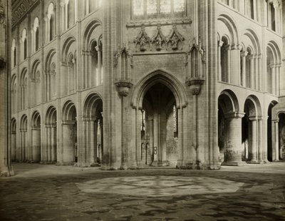 Katedra w Ely: Oktagon do nawy głównej i północnego transeptu autorstwa Frederick H. Evans