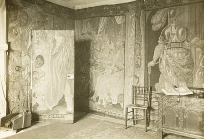 Dwór Kelmscott: W pokoju z gobelinami autorstwa Frederick H. Evans