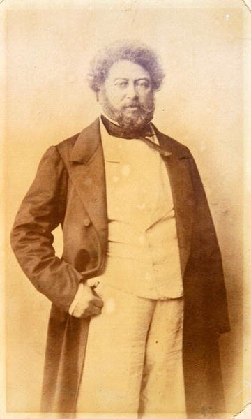 Alexandre Dumas Pere (1803-70) ok. 1860 (zdjęcie czarno-białe) autorstwa French Photographer