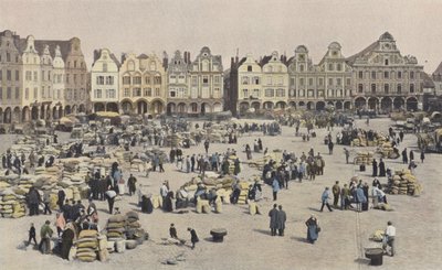 Arras, La Grande Place, dzień spacerów po zbożu autorstwa French Photographer