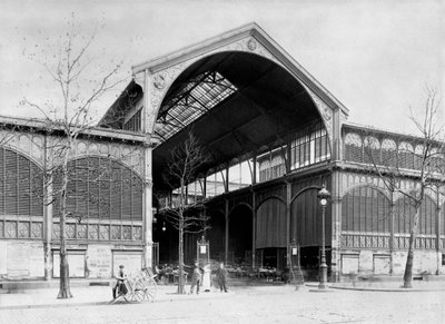 Wejście do pawilonu głównego targu Les Halles, Paryż, ok. 1900 autorstwa French Photographer