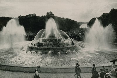 Bassin de Latona i Zielony Dywan, Fontanna Latons i Zielony Dywan (fotograwiura) autorstwa French Photographer