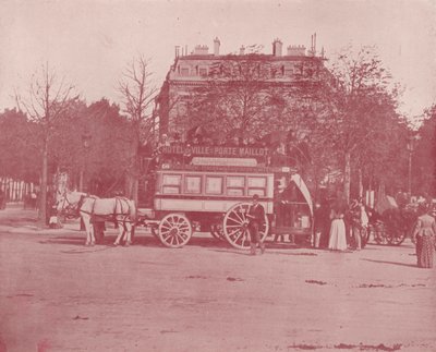 Paryż: Paris Omnibus (zdjęcie czarno-białe) autorstwa French Photographer