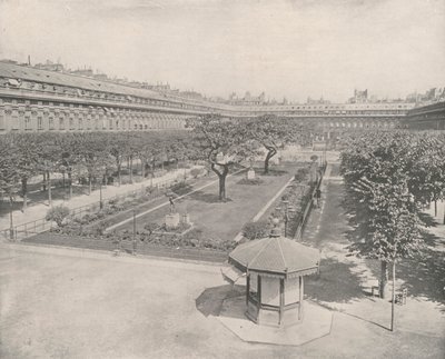Paryż: Ogród Palais Royal (zdjęcie czarno-białe) autorstwa French Photographer