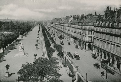 Perspective du Jardin des Tuileries et la Rue de Rivoli, Perspektive na ogród Tuileries z ulicą Rivoli (fotograwer) autorstwa French Photographer