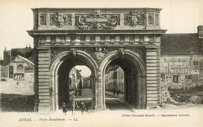 Brama Baudimont, Arras (zdjęcie czarno-białe) autorstwa French Photographer