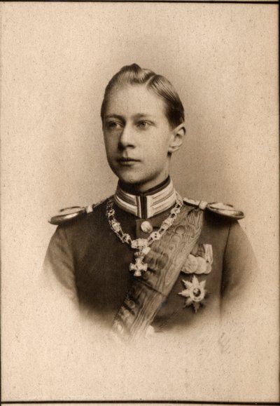 Portret księcia Williama (1882-1951), niemieckiego następcy tronu autorstwa French Photographer