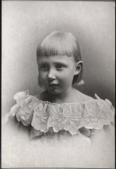 Portret księżnej Dagmary Danii i Islandii (1890-1961). autorstwa French Photographer