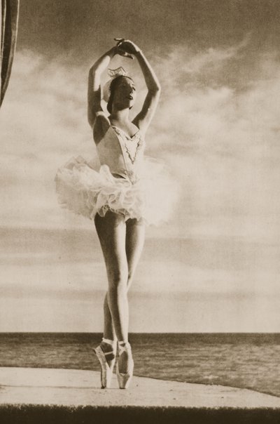 Rosella Hightower w Jeziorze łabędzim, z Grand Ballet de Monte-Carlo, 1949 (fotograwiura) autorstwa French Photographer