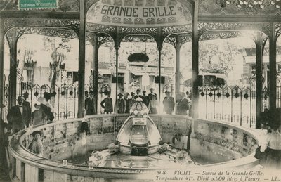 Źródło źródła Grand Grille w Vichy. Pocztówka wysłana w 1913 roku. autorstwa French Photographer