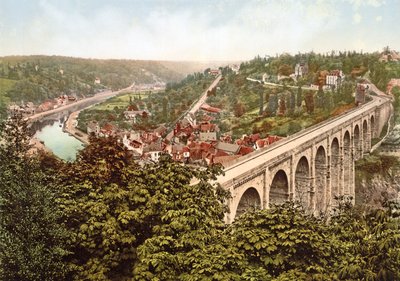 Wiadukt de Lanvallay, Dinan, Francja, 1890-1900 autorstwa French Photographer