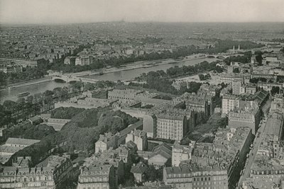 Widok na Pola Elizejskie i Sacre-Coeur z Wieży Eiffla, Widok na Pola Elizejskie i Sacre-Coeur z Wieży Eiffla (fotograwiura) autorstwa French Photographer