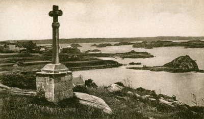 Île de Bréhat: Croix St Michel i wysepki Kerpont, początek XX wieku (zdjęcie czarno-białe) autorstwa French Photographer