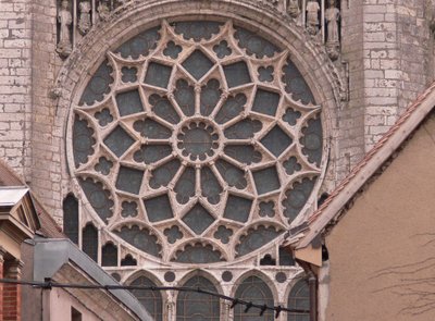 Zewnętrzny widok na północną rozetę autorstwa French School