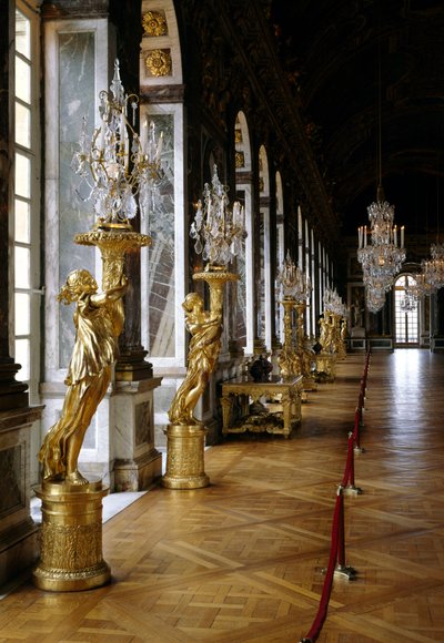 Architektura: widok odrestaurowanej Galerii Lodowej. Wersal. Musee du Chateau autorstwa French School