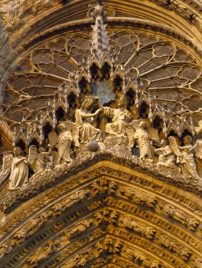 Cathedrale de Reims: fragment fasady (Marna 51) przedstawiający Koronację Dziewicy. autorstwa French School