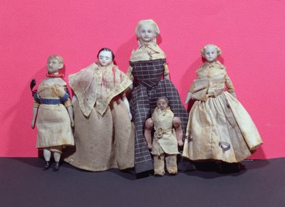 Kolekcja lalek, prawdopodobnie wykorzystana przez Honore de Balzac (1799-1850) jako aide memoire dla La Comedie Humaine autorstwa French School