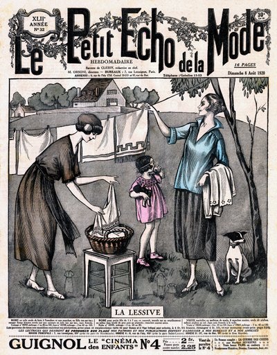Okładka gazety „Le petit echo de la mode” la detergent - dwie kobiety z dziewczynką i psem rozkładają wyschniętą pościel na nitce na zewnątrz, nr 32 z 8 sierpnia autorstwa French School
