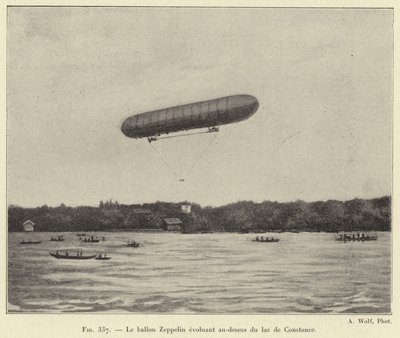 Balon Zeppelin lecący nad Jeziorem Bodeńskim (rycina) autorstwa French School