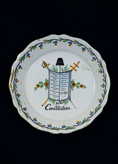 Talerz zdobiony Księgą Konstytucji, związany z Trzema Zakonami, 1791 (ceramika) autorstwa French School