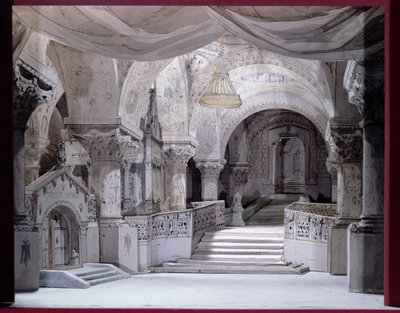 Projekt scenografii do spektaklu Hernani autorstwa Victora Hugo (1802-85), 1867 (pióro i atrament na papierze) autorstwa French School