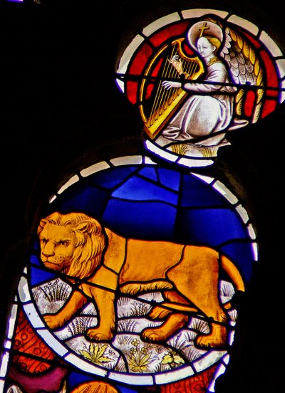 Okno w114 przedstawiające znak zodiaku Lew autorstwa French School