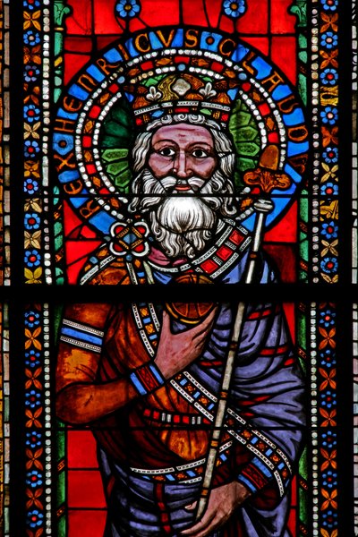 Okno w11 przedstawiające cesarza Henryka de Bamberg autorstwa French School