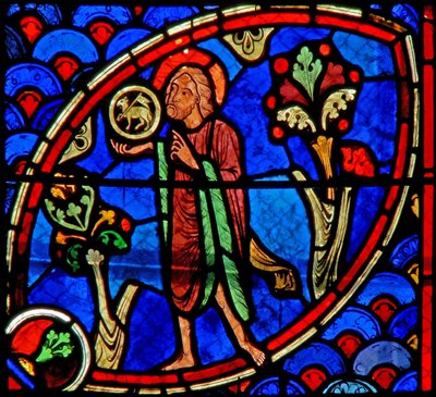 Okno w20 przedstawiające św. Jana Chrzciciela: Ecce Agnus Dei autorstwa French School