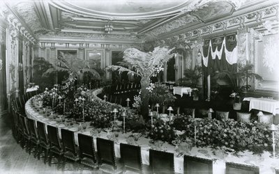 Wnętrze Metropolitan Club autorstwa G.P. Hall und Sohn