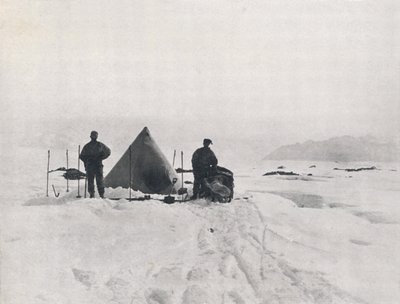 Obóz Levicków wśród szczelin, 1912, 1913 autorstwa G. Murray Levick