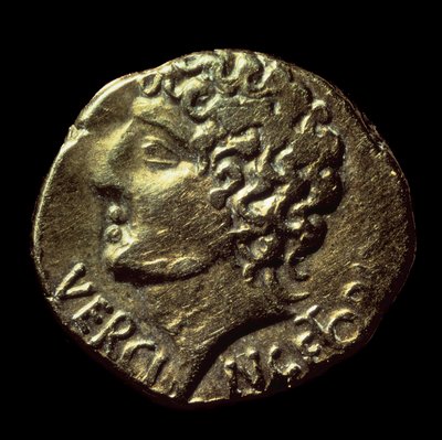 Galijski złoty stater (Arvernes) ma wizerunek Wercyngetoryksa (72-46 pne) wydany w 52 pne. Paryż, B.N. autorstwa Gaulish Gaulish